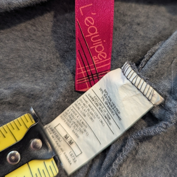 Elegant Gray Ruffled bollero - Picture 2 of 8